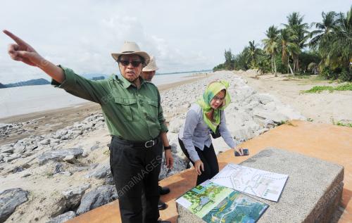 SK04_07122016_BATU
