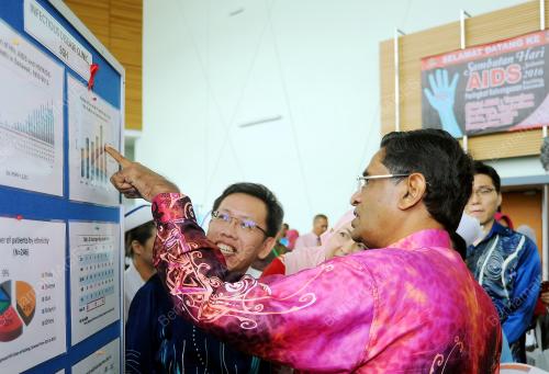 SK04_08122016_HARI_AIDS