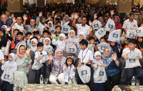 DATUK SERI NANCY SHUKRI