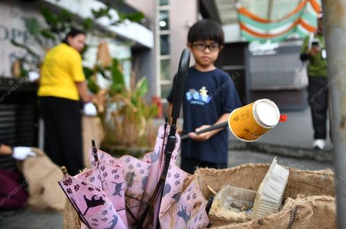 TRASH HERO KUCHING