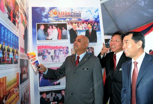 DATUK MAGLIN DENNIS D'CRUZ