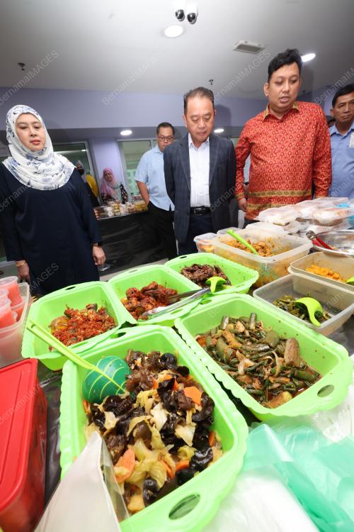 TAN SRI ABDUL AZIZ DATUK HUSAIN