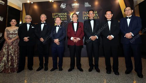 TAN SRI ABANG JOHARI TUN OPENG