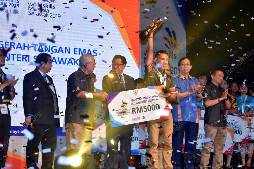 SK04_12092019_WORLDSKILLS_1_BN201909110773