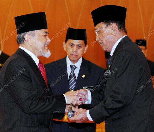 SK04_12112012_WATIKAH