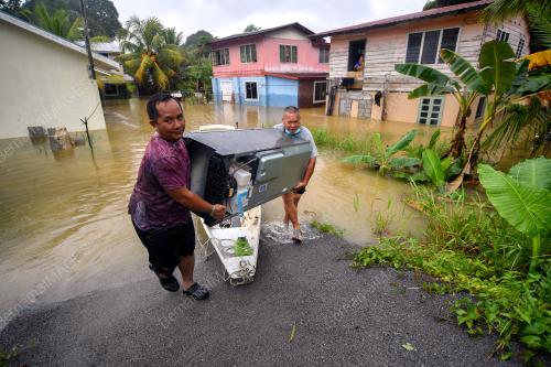 TINJAUAN BANJIR