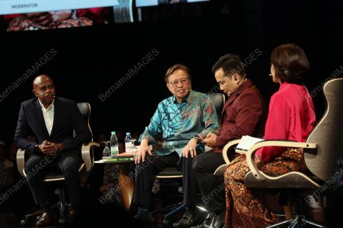 TAN SRI ABANG JOHARI TUN OPENG