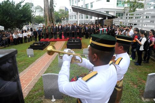 SK04_13022016_MAKAM_PAHLAWAN