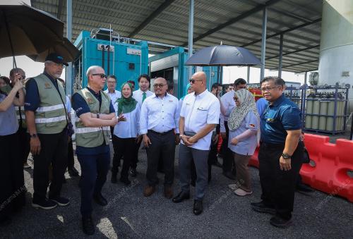 DATUK SERI FADILLAH YUSOF