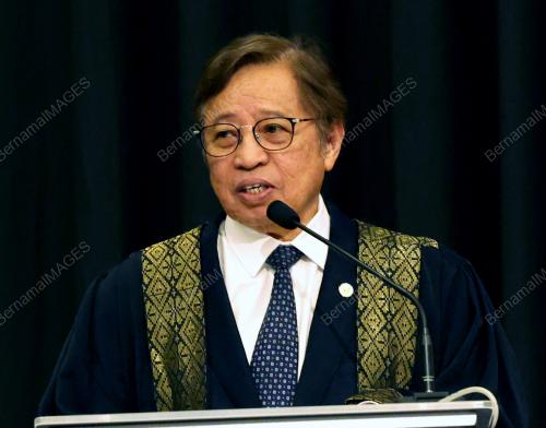 TAN SRI ABANG JOHARI TUN OPRNG
