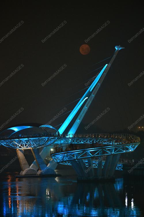 SK04_13092019_BULAN