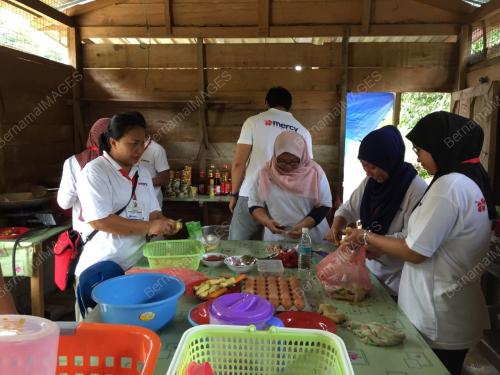SK04_13122016_KLINIK_BERGERAK