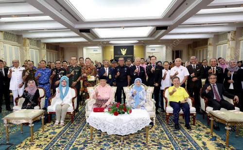 TAN SRI ABANG JOHARI TUN OPENG