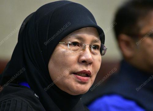 TAN SRI TENGKU MAIMUN TUAN MAT