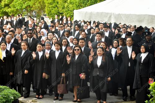PEMBUKAAN TAHUN PERUNDANGAN SABAH DAN SARAWAK 2020
