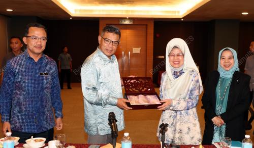 DATUK SERI SAIFUDDIN NASUTION ISMAIL