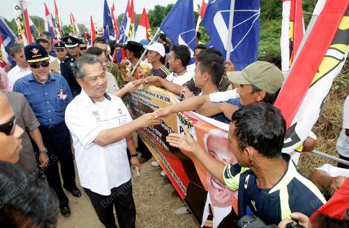 MUHYIDDIN MOHD YASSIN