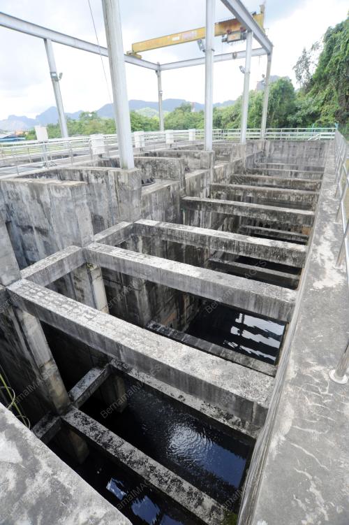 SK04_19052015_TAMBATAN_BANJIR