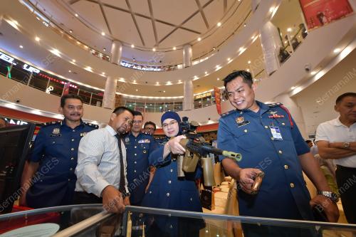 DATUK SHARIFAH HALIMAH TUANKU TAHA