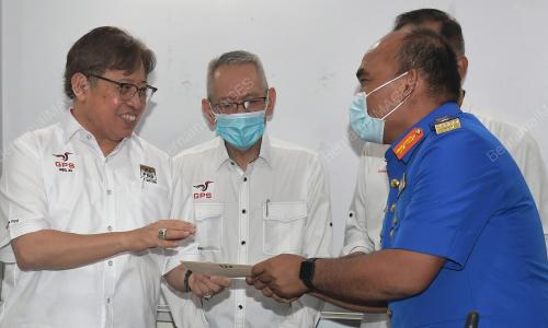 DATUK PATINGGI ABANG JOHARI