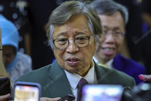 TAN SRI ABANG JOHARI TUN OPENG