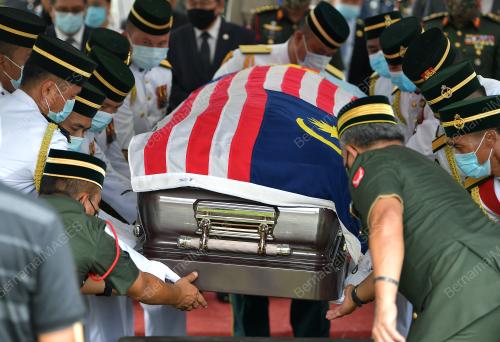 DATUK AWANG RAWENG