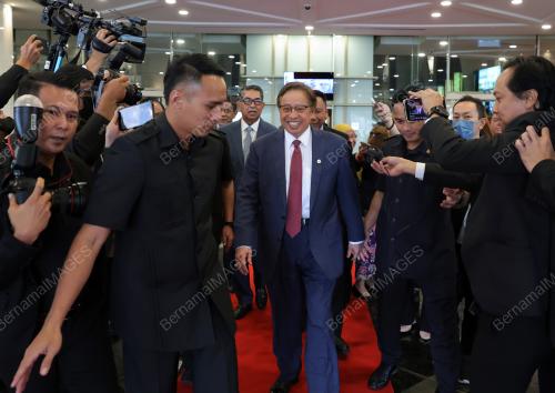 TAN SRI ABANG JOHARI TUN OPENG