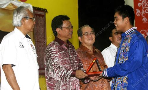SK04_24052012_MRSM_BETONG