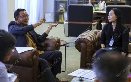 DATUK SERI ABDUL KARIM RAHMAN HAMZAH