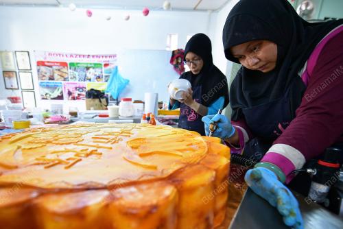 SK04_25092018_KUIH_BULAN
