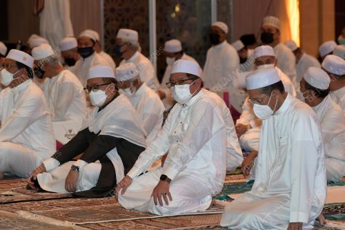 TAN SRI ABANG JOHARI TUN OPENG