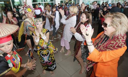VIP'S FROM SPAIN CHOOSE SARAWAK
