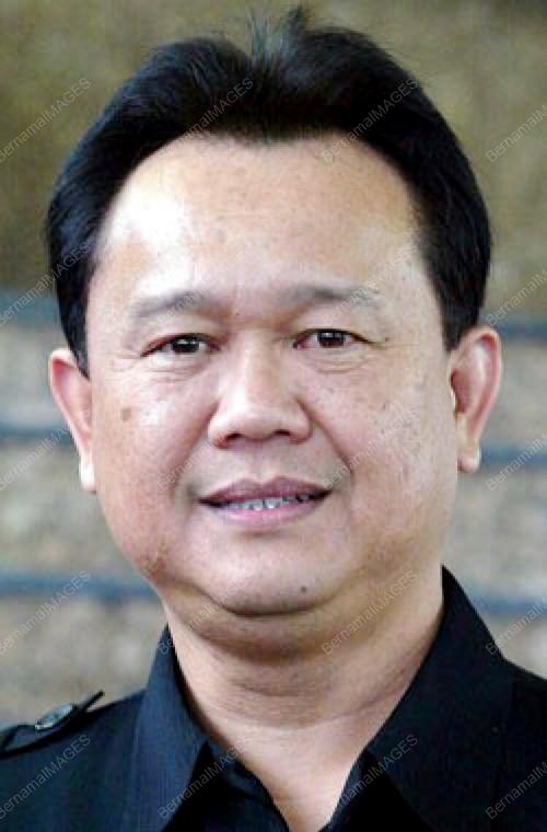 SK04_28072015_MENTERI