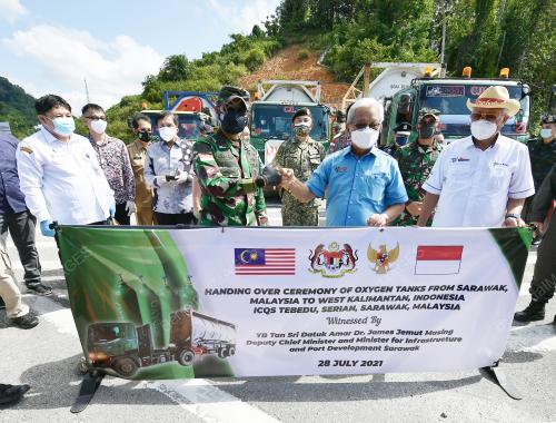 TAN SRI DR JAMES JEMUT MASING