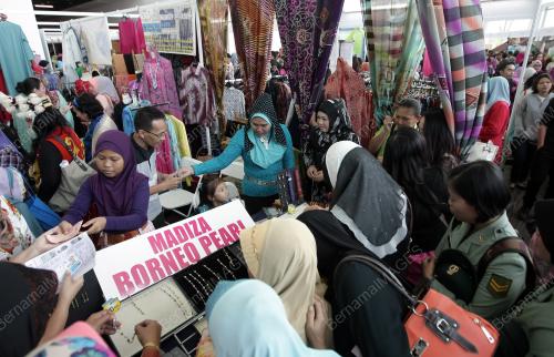 SK04_28092013_HARI_WANITA