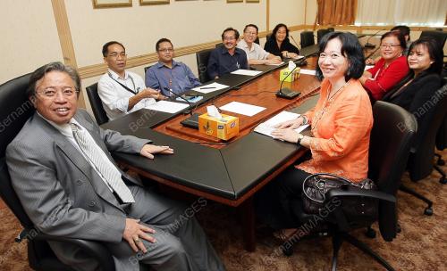 AMAR JOHARI TUN OPENG