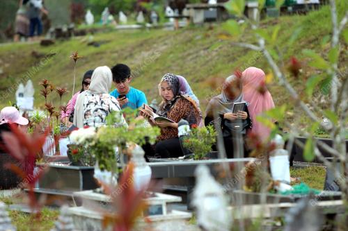 SK04_29052017_ZIARAH_PUSARA