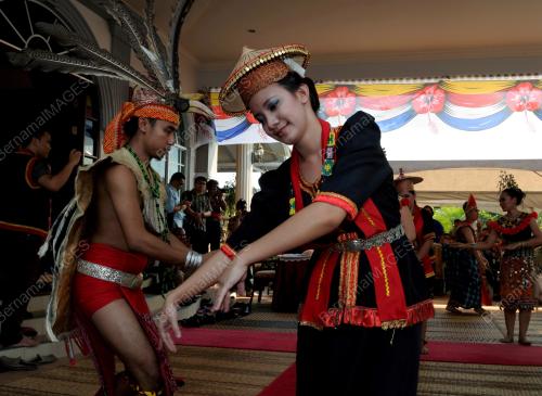SK04_30052016_MENJELANG_GAWAI