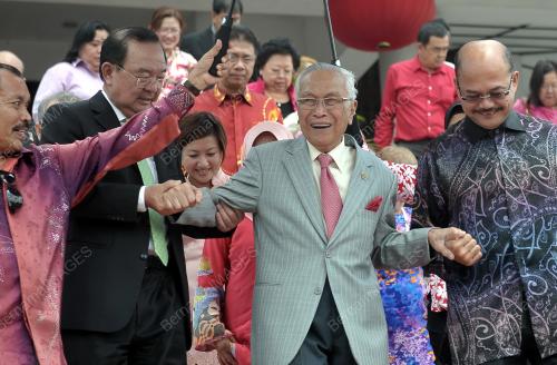 SK04_31012014_TAHUN_BARU