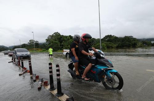 LEBUHRAYA PAN BORNEO