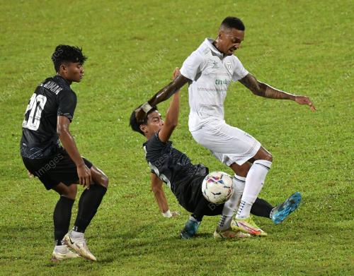KUCHING CITY FC VS UITM FC
