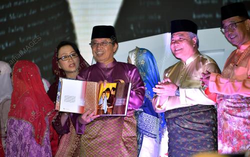 SK04_31102018_SONGKET