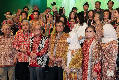 TAN SRI ABANG JOHARI TUN OPENG