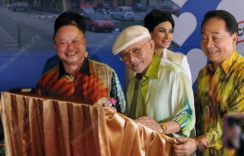 SK05_01102012_STUTONG_PASAR