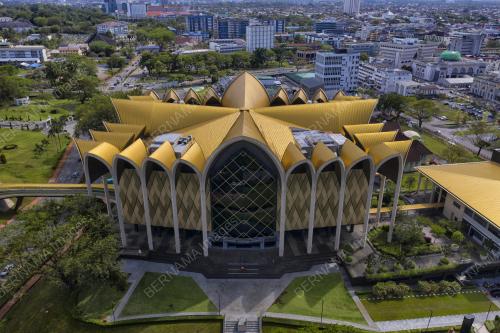 MUZIUM BUDAYA BORNEO