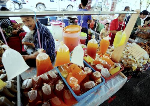 SK05_02072014_PASAR_RAMADAN