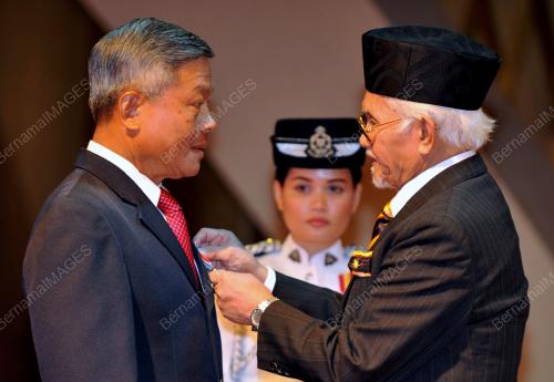 SK05_02102017_TYT_HARI_PAHLAWAN