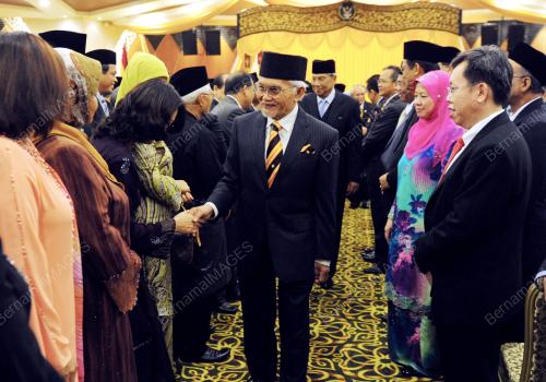 SK05_03032014_TYT_MENTERI