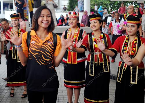 SK05_03092016_INSENTIF_PANDELELA