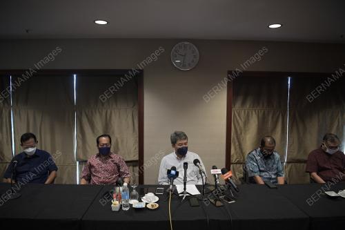 DATUK SERI MOHAMAD HASAN